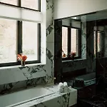 Relais M فندق مبيت وإفطار Frasnes-lez-Anvaing