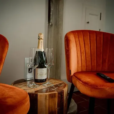 Relais M 3* Frasnes-lez-Anvaing