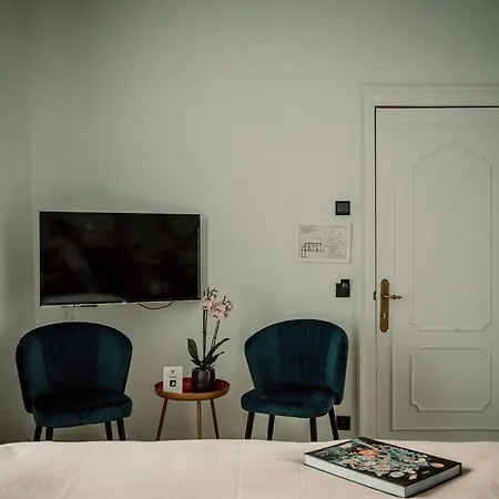 Relais M 3* Frasnes-lez-Anvaing