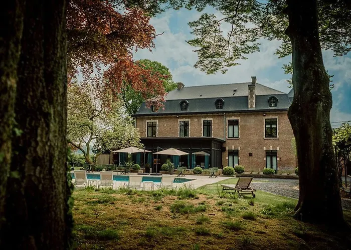 Relais M 3* Frasnes-lez-Anvaing